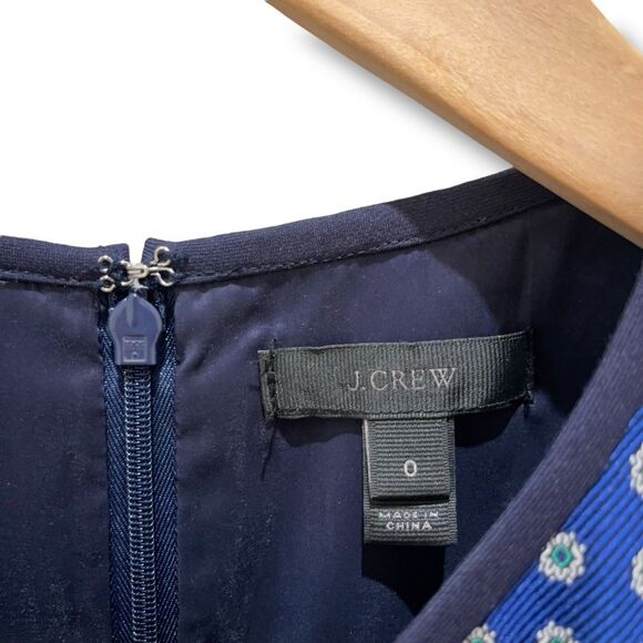๐ J. Crew Paneled Sheath Dress in Navy Blue Foulard Print - Picture 10 of 11